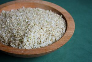 در سایت برنج فرزاد تفاوت و فواید برنج نیم دانه و لاشه را گفته ایم .