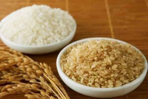 ما در این مقاله برای شما تفاوت برنج سفید و قهوه ای را برای شما گفته ایم.